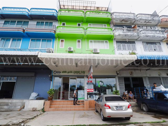 อาคารพาณิชย์ 2 คูหา ถนนเอกชัย 110 สภาพใหม่ เหมาะทำสำนักงาน