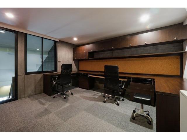 พื้นที่ออฟฟิศ 116 ตารางเมตร ทองหล่อ