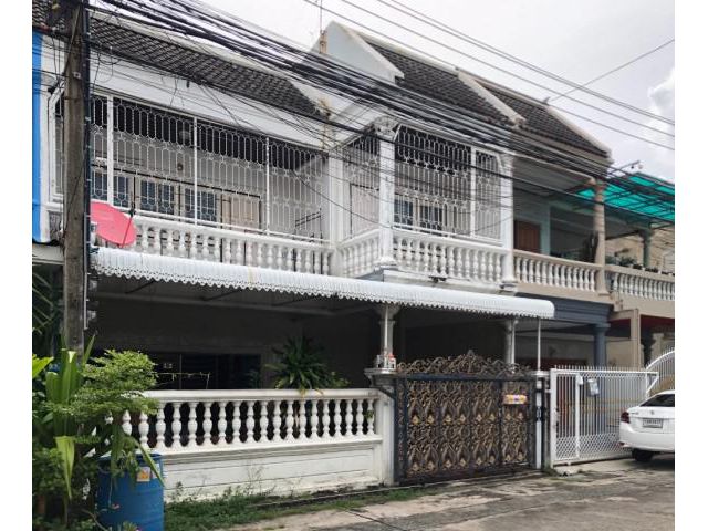 รหัสทรัพย์  2705 ทาวน์เฮาส์ สุขุมวิท 101 ปุณณวิถี 23 หมู่บ้านเอื้ออมรสุข   ใกล้ รถไฟฟ้า BTS ปุณณวิถี