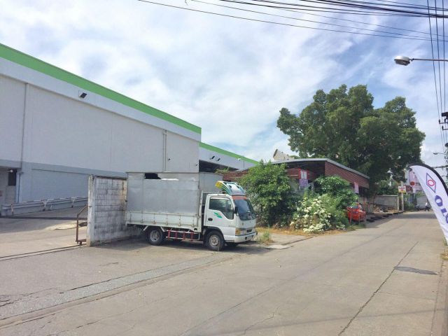 PP421 ให้เช่าที่ดินแปลงสวย หทัยราษฎร์ซอย1 ติดหลังบิ๊กซี มีที่จอดรถเยอะ