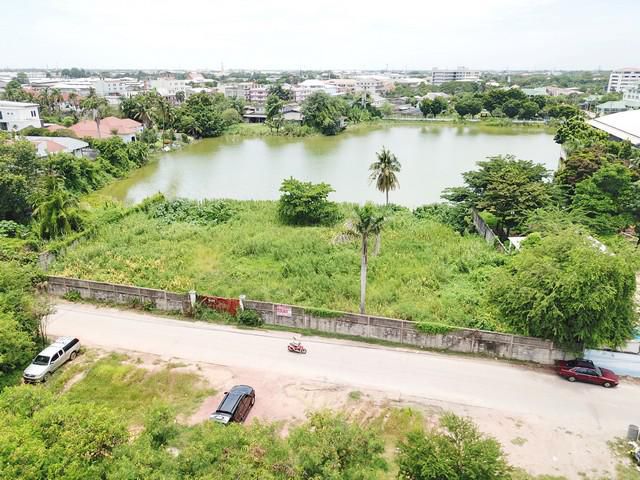 N ขายที่ดิน ริมทะเลสาบ 621ตรว.  ซ.หมอศรี สามพราน