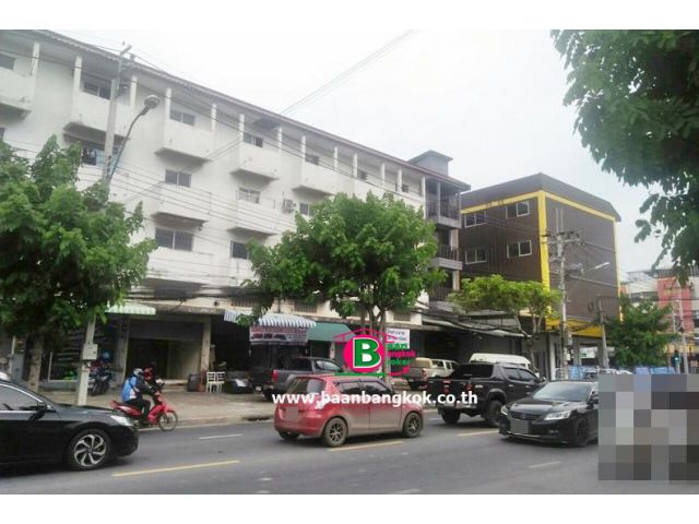 อาคารพาณิชย์ 4 ชั้น (คูหาที่ 2-3) แยกไฟเเดงตลาดวงศกร เนื้อที่ 42 ตรว. ถนนเฉลิมพงษ์ เขตสายไหม