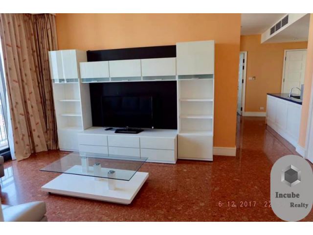 P16CR1908116 Aguston Sukhumvit 22 3 Bed 25.75 mb