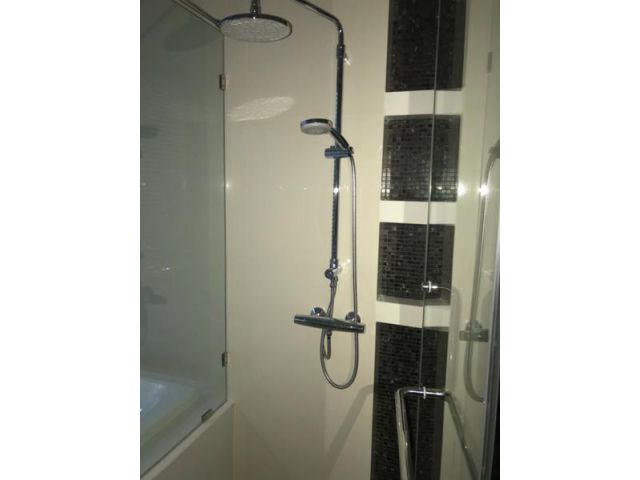 P33CR1903322 Menam Residences 3 Bed 24.9 mb
