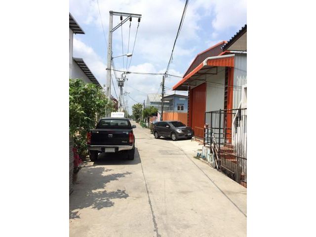 ให้เช่าโกดัง ขนาด 175ตรม. ลาดพร้าว101 โพธิ์แก้ว3