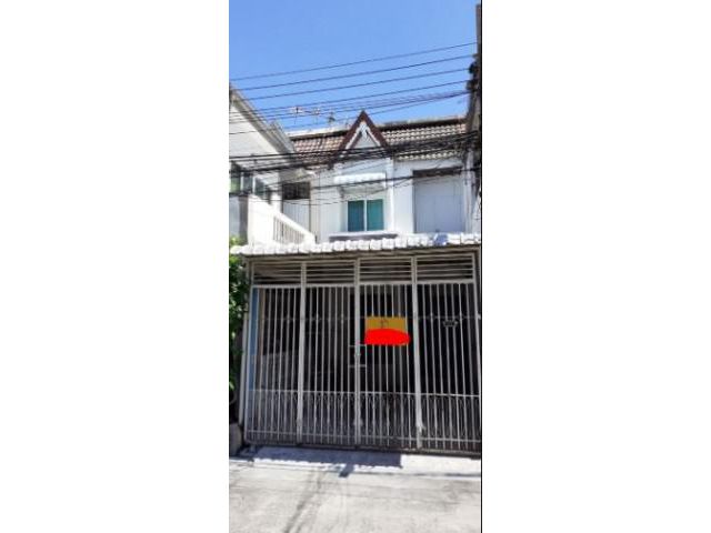 รหัสทรัพย์  2818 ทาวน์เฮ้าส์ ลาดพร้าว 101 แยก 17   ใกล้ห้างเดอะมอลล์บางกะปิ