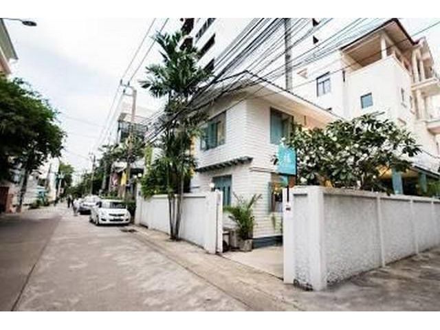 ให้เช่าบ้านเดี่ยว2ชั้นใกล้BTS นานา ย่านสุขุมวิท