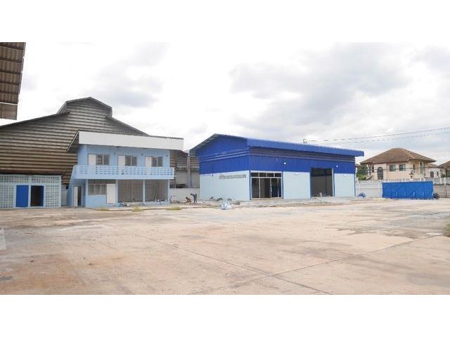 For Rent โกดังพร้อมออฟฟิศ พื้นที่ใช้สอย 4,800 ตรม.ซอย พระยาสุเรนทร์ 41 เหมาะทำเป็นคลังค้าขนาดใหญ่