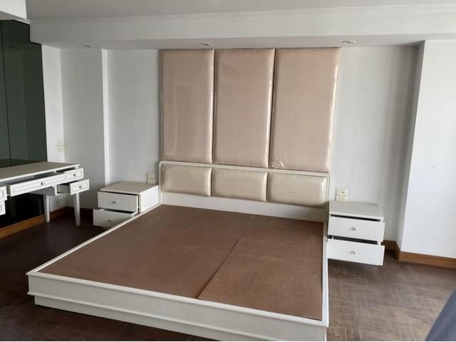 Condo For Sale คอนโด penthouse Regent Srinakarin Tower ***ราคาถูก***
