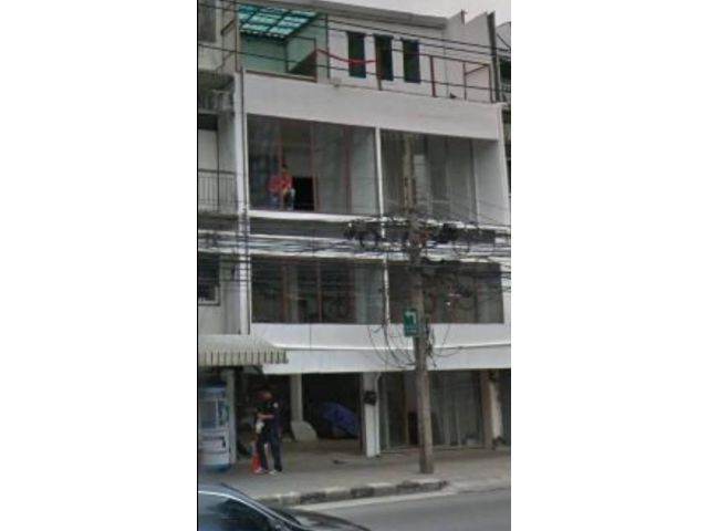 ขาย-ให้เช่าอาคารพาณิชย์2คูหาบนถนนอ่อนนุช