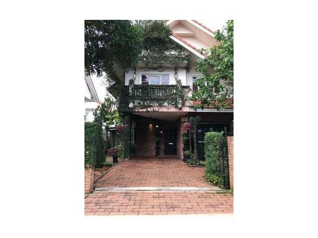 บ้านเดี่ยว 2 ชั้น Parkway Chalet ซ.รามคำแหง 190/1