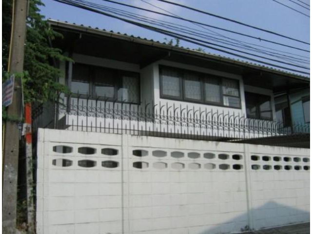 รหัสทรัพย์ B1586 บ้านเดี่ยว ซอยลาดพร้าว 96