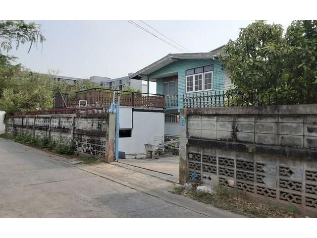 ขายที่ดิน 161 ตร.ว. ใกล้รถไฟฟ้าสีชมพูสถานีมัยลาภ ใกล้เลียบด่วนพร้อมสิ่งปลูกสร้าง ย่านรามอินทรา กม.5