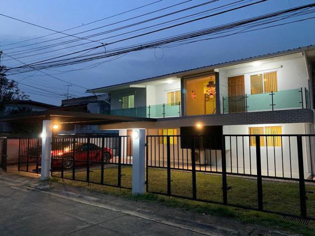 PS206TH206 ให้เช่าโฮมออฟฟิศ สภาพสวย ทำเลดี ใจกลางเมือง BTS เสนานิคม
