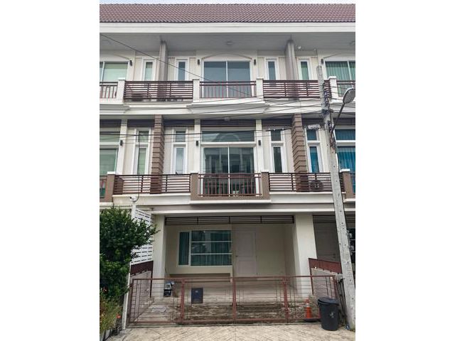 ให้เช่าทาวน์โฮม หมู่บ้านพรีเมี่ยม เพลส 5
