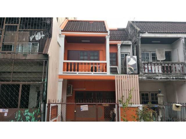 ขายทาวน์เฮาส์ 2ชั้น แยกศรีเทพ เทพารักษ์