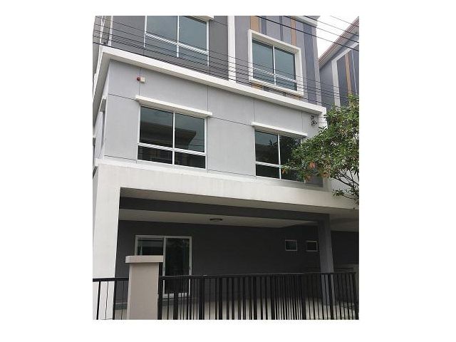 ขายบ้านใหม่ casa grand คาซ่าแกรนด์ ราชพฤกษ์ พระราม5 ขนาด 210 ตรม 4 นอน 4 น้ำ แอร์ เฟอร์ ใกล้รฟฟสีม่วง 6.5 ลบ