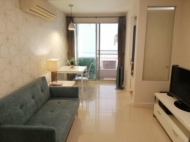 Condo ให้เช่า เดอะโคล่เวอร์ ทองหล่อ The Clover Thonglor Near BTS Thong lor
