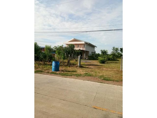 ขายที่ดิน 6 ไร่พร้อมบ้าน   สระบุรี