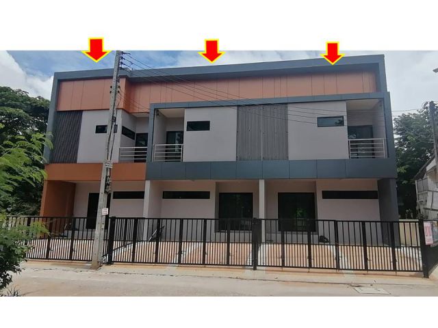 ขายด่วน ขายเหมาโครงการ ลดสุดๆ  ขาย Townhome 2 ชั้น  โครงการโมเดิร์นทาวน์โฮมศรีนครินทร์ รูปแบบทันสมัย 3 คูหา