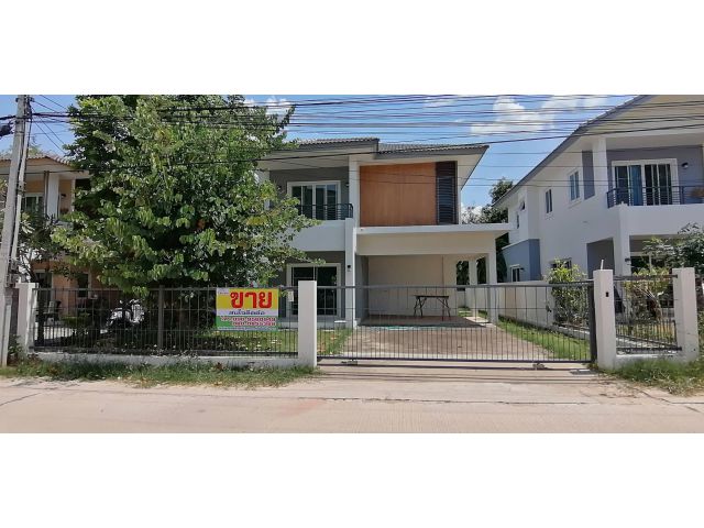 ขายด่วน บ้านใหม่ 2 ชั้น มี 3 ห้องนอน 3 ห้องน้ำ เนื้อที่ 63 ตร.ว.ใกล้สนามบินขอนแก่น  ( ฟรีค่าโอน )