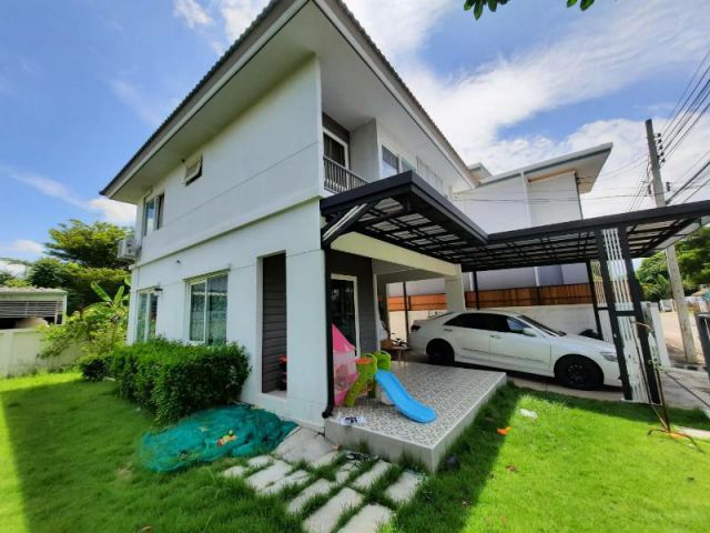 ขายถูกบ้านเดี่ยว ม.ชลดา-สุวรรณภูมิ 61วา  ตกแต่งต่อเติมแล้วทั้งหลัง เฟอร์ แอร์ครบพร้อมอยู่ ใก้ลเทคโนลาดกระบัง สนามบิน