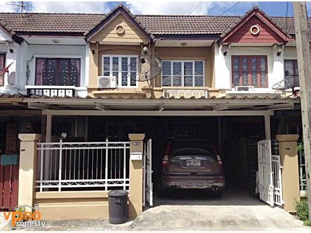 ขาย ทาวน์เฮาส์ 2 ชั้น หมู่บ้าน บุศรินทร์ รามอินทรา