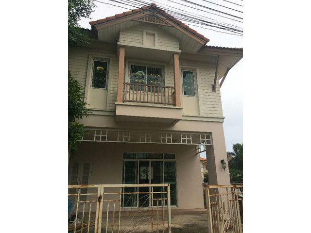 U1028 ให้เช่าบ้านเดี่ยว 2 ชั้นหมู่บ้านปริญญดา เทพารักษ์ ใกล้ Homepro โลตัส บางนา บ้านหลังมุม วิวสวน บ้าน  สวยทำเลดีเดินท