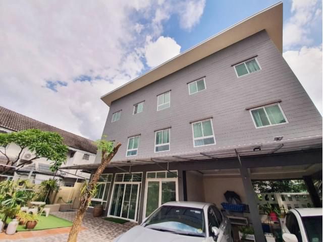 รหัสทรัพย์ 2985  อาคาร 3 ชั้น ตรงข้าม รพ.พญาไท
