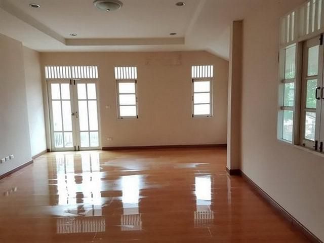 ขายบ้านเดี่ยว: โครงการรัตนวรรณ2 Oriental Style