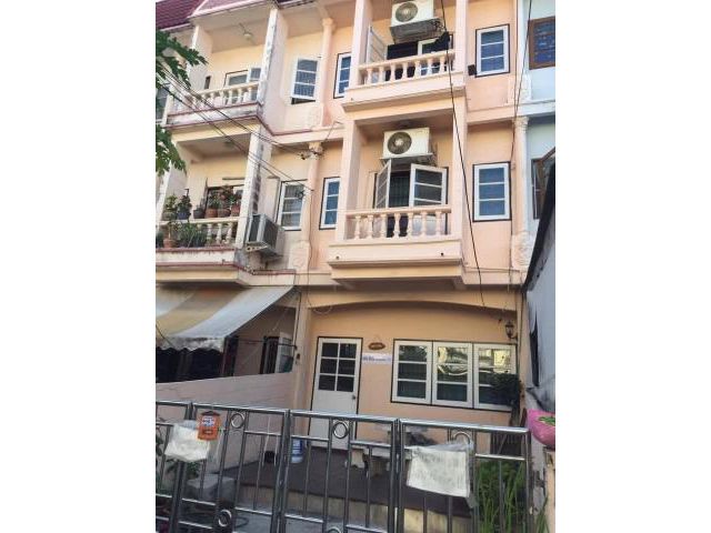 รหัสทรัพย์ 2992  หมู่บ้านรินทร์ทอง ซอยรามคำแหง 190