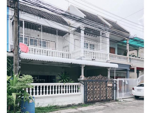 รหัสทรัพย์ B1678 ทาวน์เฮาส์ หมู่บ้านเอื้ออมรสุข3 ซอยปุณณวิถี 23