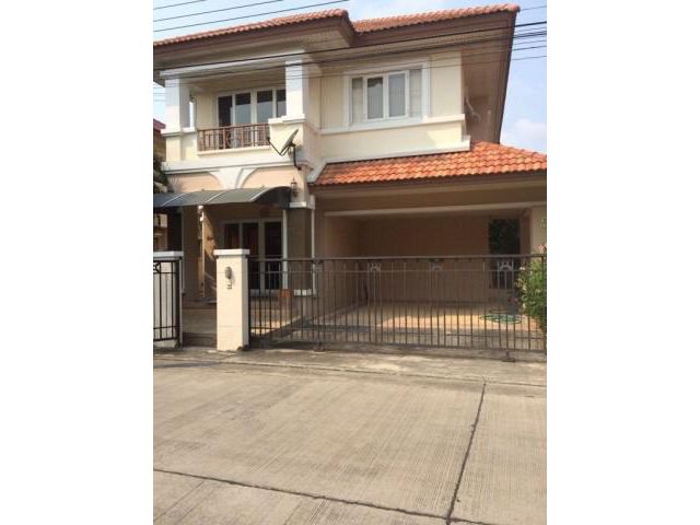 รหัสทรัพย์ B1730 บ้านเดี่ยว 2 ชั้น หมู่บ้านกรองทอง กรุงเทพกรีฑา ซอย 7