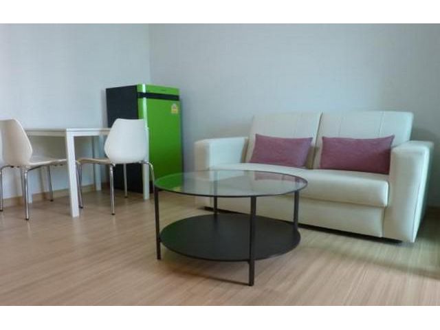 ให้เช่า The Viva Condo เพชรเกษม 68 พื้นที่ 28 ตรม