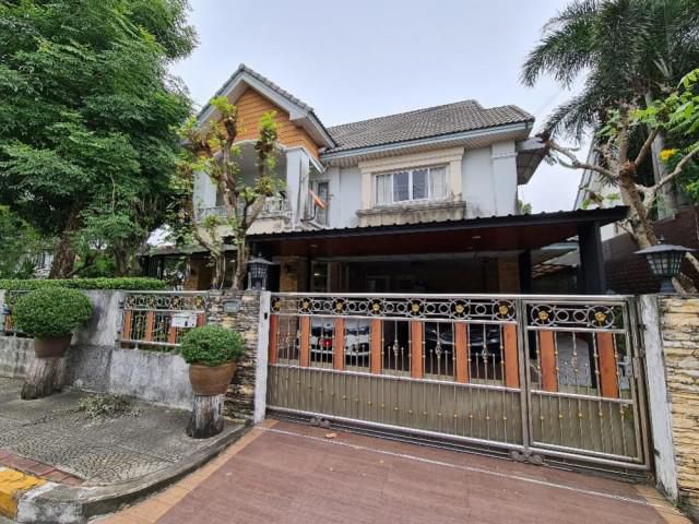 รหัสทรัพย์ 3154 บ้านเดี่ยว 2 ชั้น  หมู่บ้านเนเบอร์โฮม วัชรพล(ธารารมณ์)