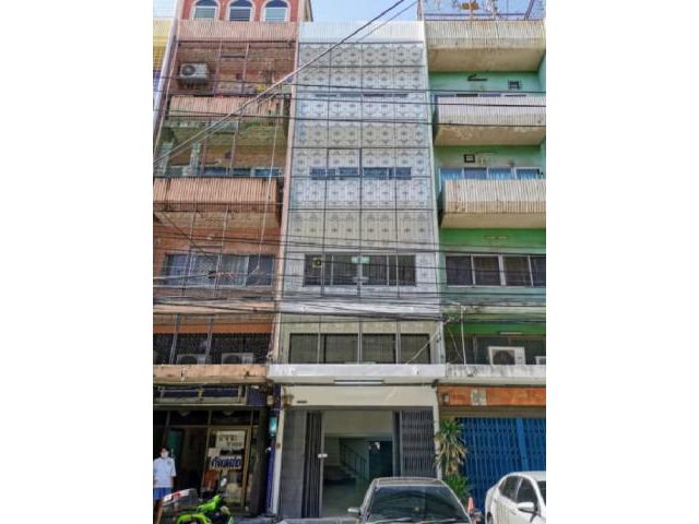 รหัสทรัพย์ B1765 อาคาร​พาณิชย์​ 4 ชั้นครึ่งซอยจรัญ​สนิทวงศ์ 28/6