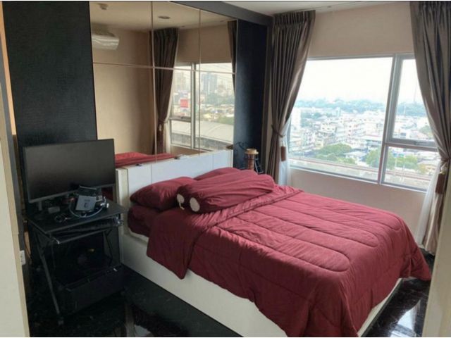 คอนโด แอสปาย รัชดา-วงศ์สว่าง ขายห้องขนาด 45 ตรม. แบบ 1ห้องนอน 1ห้องแต่งตัว พร้อมเฟอร์