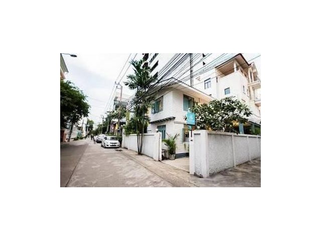 บ้านเดี่ยว 2 ชั้น ซ.สุขุมวิท 8 ใกล้ BTS นานา