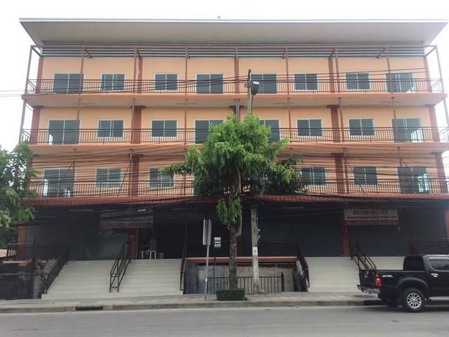 ให้เช่าอาคาร 4 ชั้น 1900 ตรม. ติดถนนรามคำแหง 39