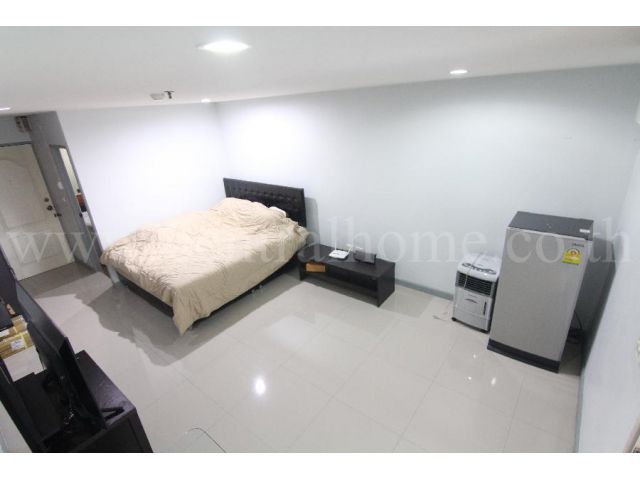 คอนโด รีเจ้นท์ โฮม 7/1 บางนา-สรรพาวุธ ใกล้ทางด่วน BTS บางนา