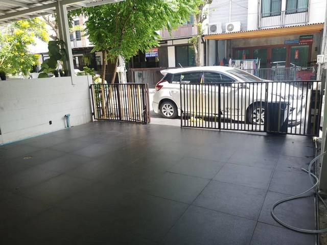 ให้เช่าทาวน์โฮม 3ชั้น อารียา โมวา ลาดปลาเค้า
