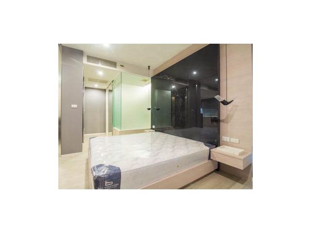 ให้เช่า  the room อโศก 52 ตรม.1 นอน  ใกล้ bts อโศก