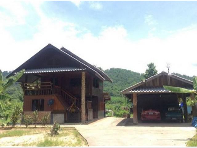 ขายที่ดินพร้อมสิ่งปลูกสร้าง 1-3-42 ไร่