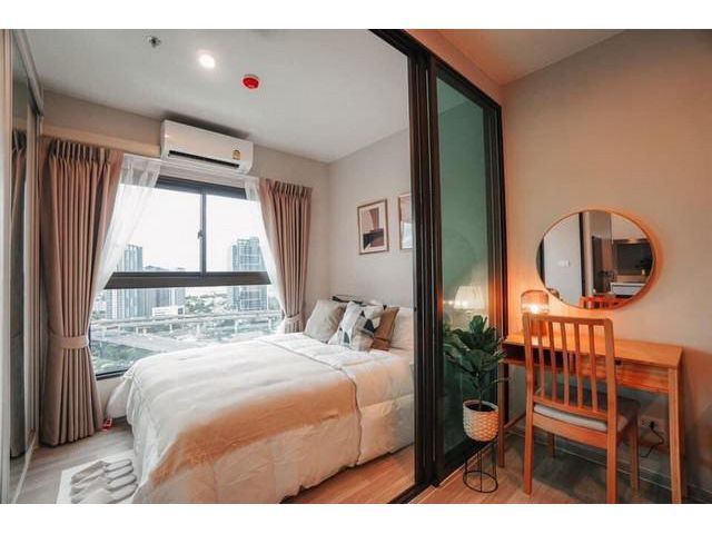 คอนโดให้เช่า The Privacy Rama9 ชั้น24