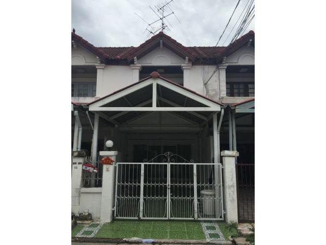 รหัสทรัพย์ 3809 ทาวเฮ้าส์ 2ชั้น หมู่บ้านเอเวอร์กรีน บางนา