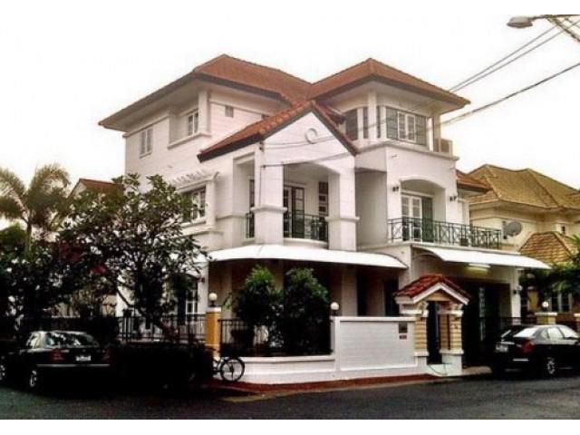 รหัสทรัพย์ 3878  บ้านเดี่ยว โครงการ มัณฑนา เฉลิมพระเกียรติ 28