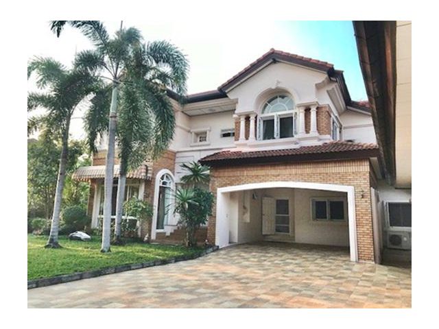 ให้เช่าบ้านหรูลดาวัลย์ ศรีนครินทร์ 225 วา 3 นอน 4 น้ำ 10 จอดรถ 120,000 บาท 0949263629