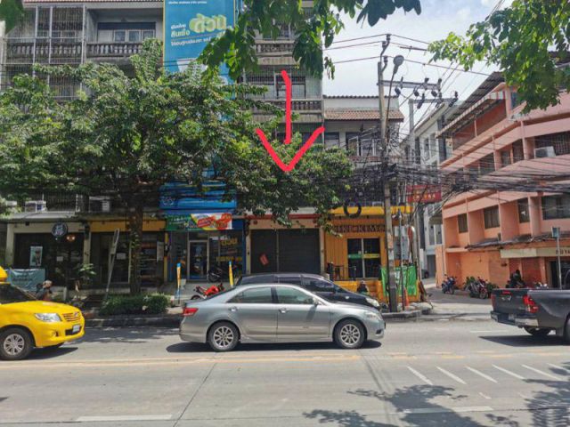 PP528ขายด่วน ตึกพาณิชย์ริมถนนซ.อ่อนนุช 8