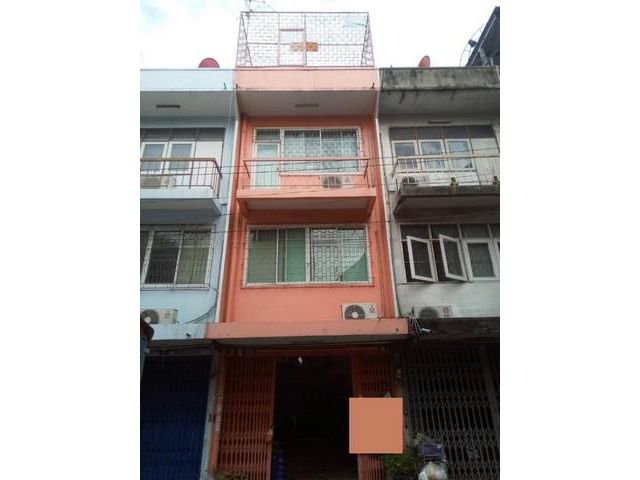ขายอาคารพาณิชย์ 3 ชั้น ถนนจันทน์43