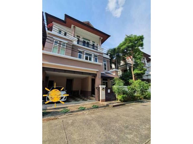 SK12 หมู่บ้านอารียา คาซ่า ซอย ลาดพร้าว 64 แยก 4